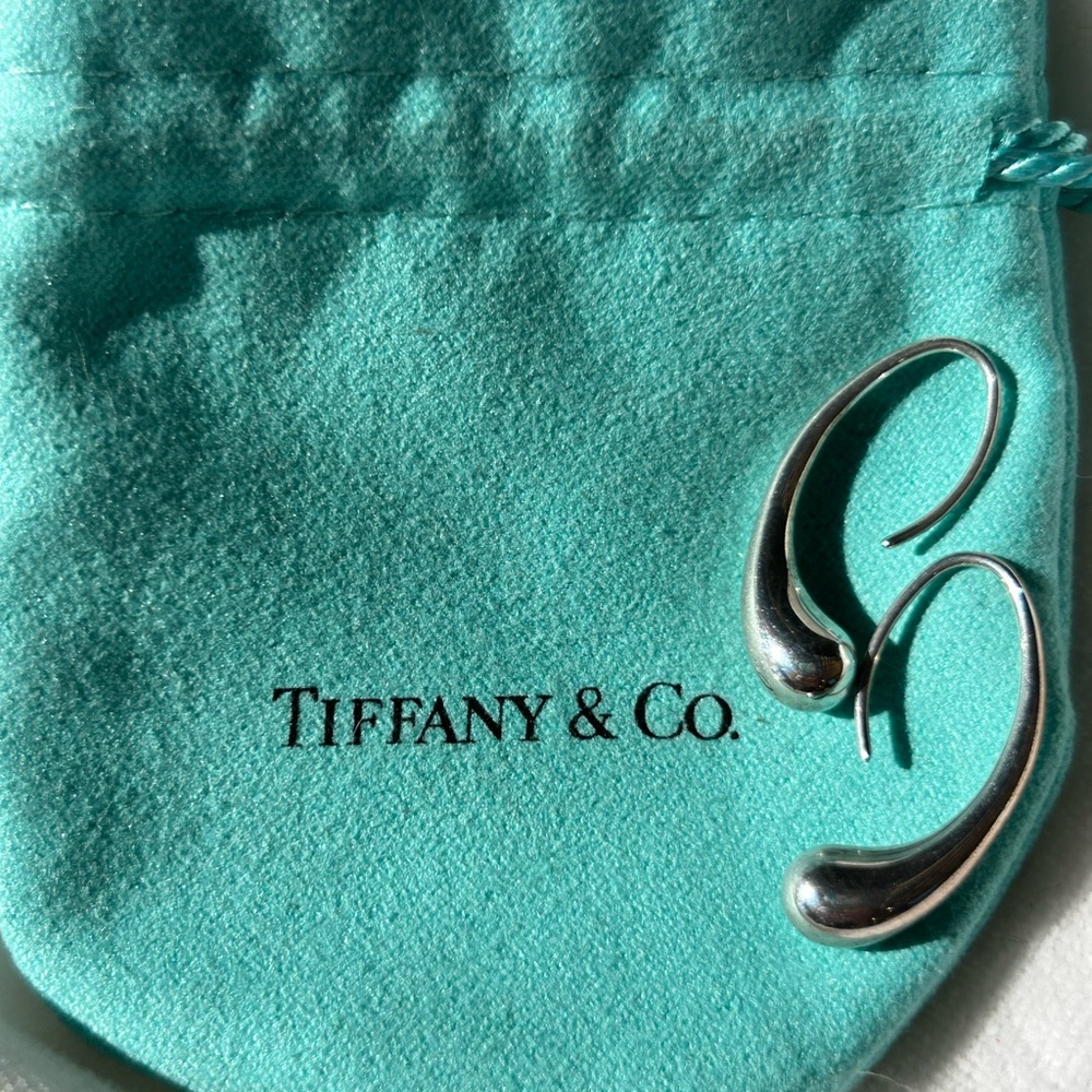 Tiffany & Co. Elsa Peretti “Teardrop” Earrings - Picture 1 of 5